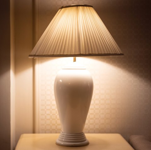 Żarówka LED E27 9W 3000K Barwa Ciepła 900lm A60 Żarówka LED E27 9W 3000K Barwa Ciepła 900lm A60
